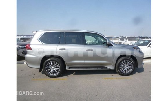 Buy Import Lexus LX Other Car in Import - Dubai in Region of Bouenza Buy Import Lexus LX Other Car in Import - Dubai in Region of Bouenza