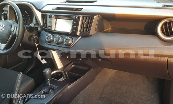 Buy Import Toyota HiAce Black Truck in Import - Dubai in Region of Bouenza Buy Import Toyota HiAce Black Truck in Import - Dubai in Region of Bouenza