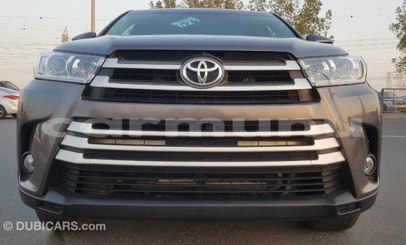 Buy Import Toyota Highlander Other Car in Import - Dubai in Region of Bouenza Buy Import Toyota Highlander Other Car in Import - Dubai in Region of Bouenza