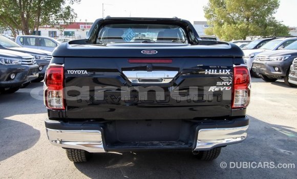 Acheter Import Voiture Toyota Hilux Noir à Import - Dubai, Région de la Bouenza Acheter Import Voiture Toyota Hilux Noir à Import - Dubai, Région de la Bouenza