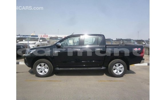 Acheter Import Voiture Toyota Hilux Noir à Import - Dubai, Région de la Bouenza Acheter Import Voiture Toyota Hilux Noir à Import - Dubai, Région de la Bouenza
