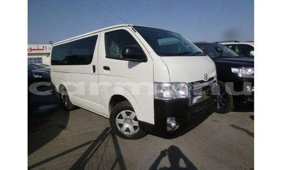 Acheter Import Voiture Toyota Hiace Blanc à Import - Dubai, Région de la Bouenza Acheter Import Voiture Toyota Hiace Blanc à Import - Dubai, Région de la Bouenza