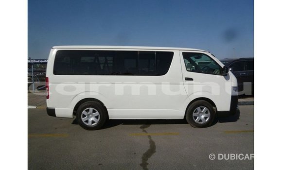 Buy Import Toyota Hiace White Car in Import - Dubai in Region of Bouenza Buy Import Toyota Hiace White Car in Import - Dubai in Region of Bouenza