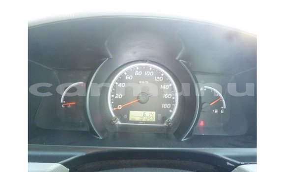 Buy Import Toyota Hiace White Car in Import - Dubai in Region of Bouenza Buy Import Toyota Hiace White Car in Import - Dubai in Region of Bouenza