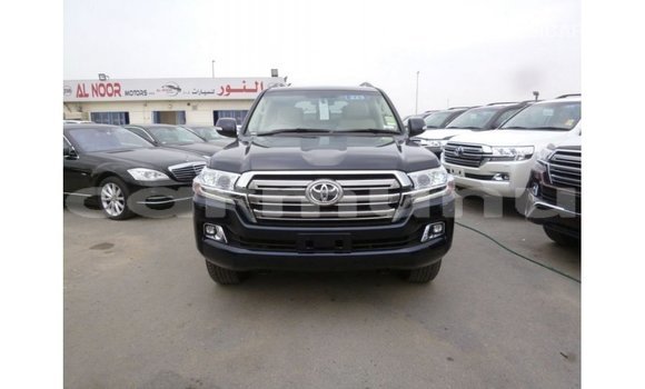 Acheter Import Voiture Toyota Land Cruiser Bleu à Import - Dubai, Région de la Bouenza Acheter Import Voiture Toyota Land Cruiser Bleu à Import - Dubai, Région de la Bouenza