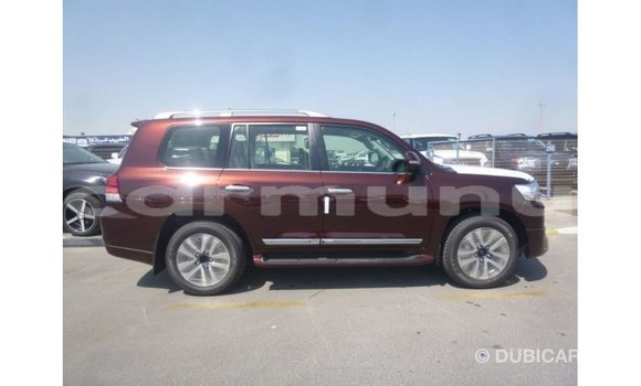 Buy Import Toyota Land Cruiser Red Car in Import - Dubai in Region of Bouenza Buy Import Toyota Land Cruiser Red Car in Import - Dubai in Region of Bouenza