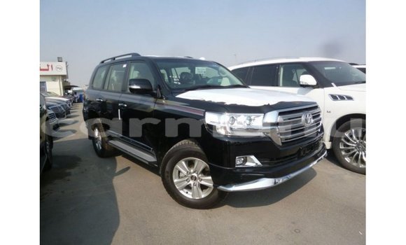 Buy Import Toyota Land Cruiser Black Car in Import - Dubai in Region of Bouenza Buy Import Toyota Land Cruiser Black Car in Import - Dubai in Region of Bouenza