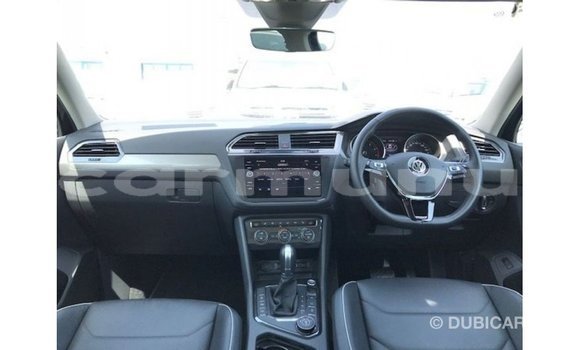 Buy Import Volkswagen Tiguan Black Car in Import - Dubai in Region of Bouenza Buy Import Volkswagen Tiguan Black Car in Import - Dubai in Region of Bouenza