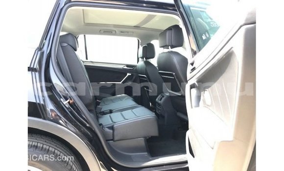 Buy Import Volkswagen Tiguan Black Car in Import - Dubai in Region of Bouenza Buy Import Volkswagen Tiguan Black Car in Import - Dubai in Region of Bouenza