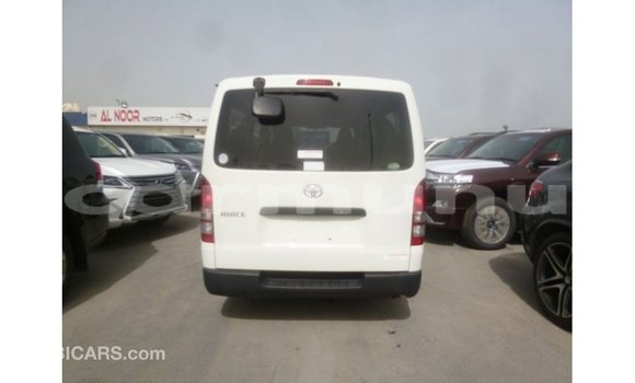 Buy Import Toyota Hiace White Car in Import - Dubai in Region of Bouenza Buy Import Toyota Hiace White Car in Import - Dubai in Region of Bouenza