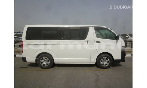 Buy Import Toyota Hiace White Car in Import - Dubai in Region of Bouenza Buy Import Toyota Hiace White Car in Import - Dubai in Region of Bouenza