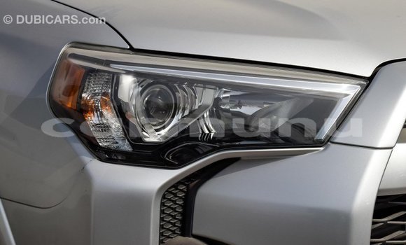 Acheter Import Utilitaire Toyota HiAce Autre à Import - Dubai, Région de la Bouenza Acheter Import Utilitaire Toyota HiAce Autre à Import - Dubai, Région de la Bouenza