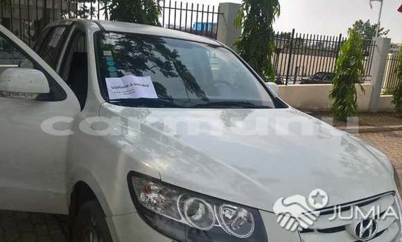 Acheter Occasion Voiture Hyundai Santa Fe Blanc à Brazzaville, Commune de Brazzaville
