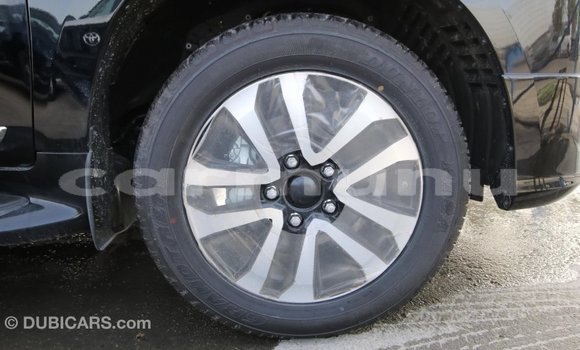 Acheter Import Voiture Toyota Land Cruiser Noir à Import - Dubai, Région de la Bouenza Acheter Import Voiture Toyota Land Cruiser Noir à Import - Dubai, Région de la Bouenza