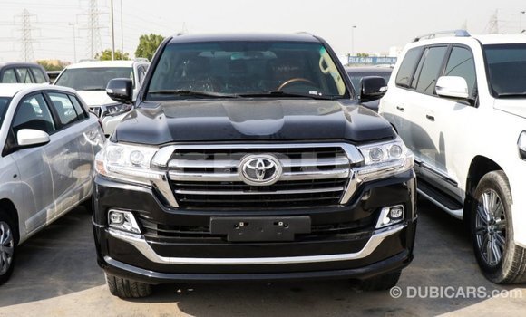Buy Import Toyota Land Cruiser Black Car in Import - Dubai in Region of Bouenza Buy Import Toyota Land Cruiser Black Car in Import - Dubai in Region of Bouenza