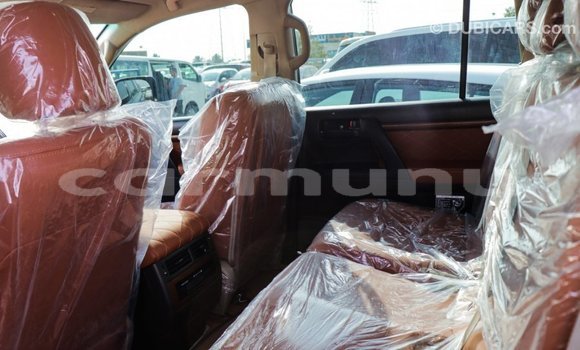 Buy Import Toyota Land Cruiser Black Car in Import - Dubai in Region of Bouenza Buy Import Toyota Land Cruiser Black Car in Import - Dubai in Region of Bouenza