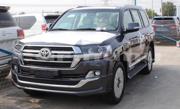 Buy Import Toyota Land Cruiser Other Car in Import - Dubai in Region of Bouenza Buy Import Toyota Land Cruiser Other Car in Import - Dubai in Region of Bouenza