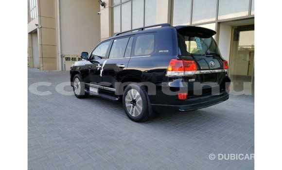 Buy Import Toyota Land Cruiser Black Car in Import - Dubai in Region of Bouenza Buy Import Toyota Land Cruiser Black Car in Import - Dubai in Region of Bouenza