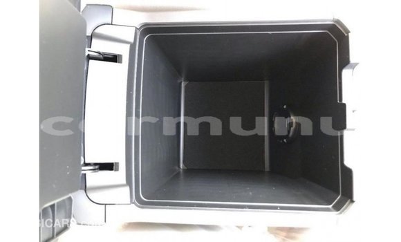 Acheter Import Voiture Toyota Prado Marron à Import - Dubai, Région de la Bouenza Acheter Import Voiture Toyota Prado Marron à Import - Dubai, Région de la Bouenza