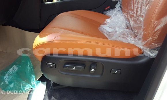 Acheter Import Voiture Lexus LX Autre à Import - Dubai, Région de la Bouenza Acheter Import Voiture Lexus LX Autre à Import - Dubai, Région de la Bouenza