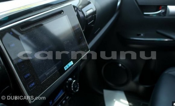 Buy Import Toyota Hilux Other Car in Import - Dubai in Region of Bouenza Buy Import Toyota Hilux Other Car in Import - Dubai in Region of Bouenza