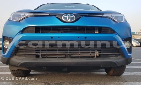 Buy Import Toyota HiAce Blue Truck in Import - Dubai in Region of Bouenza Buy Import Toyota HiAce Blue Truck in Import - Dubai in Region of Bouenza