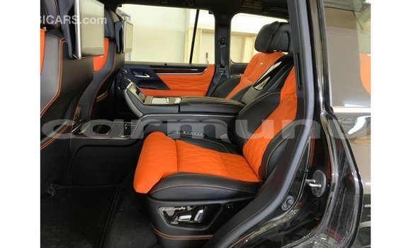Acheter Import Voiture Lexus LX Noir à Import - Dubai, Région de la Bouenza Acheter Import Voiture Lexus LX Noir à Import - Dubai, Région de la Bouenza