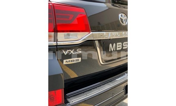Buy Import Toyota Land Cruiser Black Car in Import - Dubai in Region of Bouenza Buy Import Toyota Land Cruiser Black Car in Import - Dubai in Region of Bouenza