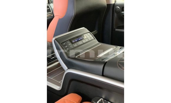 Buy Import Toyota Land Cruiser Black Car in Import - Dubai in Region of Bouenza Buy Import Toyota Land Cruiser Black Car in Import - Dubai in Region of Bouenza