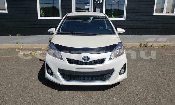 Buy Used Toyota Yaris White Car in Brazzaville in Municipality of Brazzaville Buy Used Toyota Yaris White Car in Brazzaville in Municipality of Brazzaville