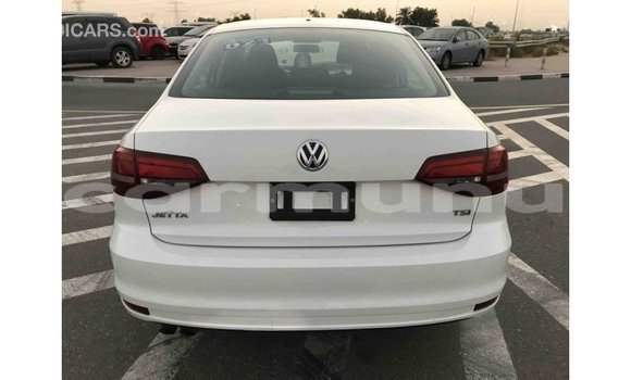Buy Import Volkswagen Jetta White Car in Import - Dubai in Region of Bouenza Buy Import Volkswagen Jetta White Car in Import - Dubai in Region of Bouenza