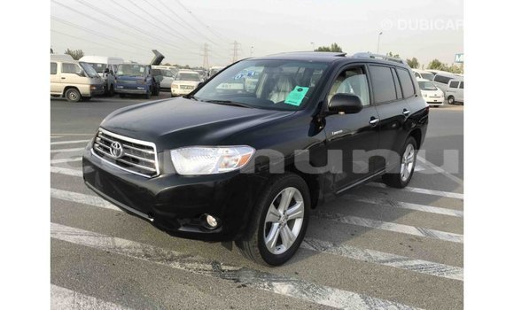 Buy Import Toyota Highlander Black Car in Import - Dubai in Region of Bouenza Buy Import Toyota Highlander Black Car in Import - Dubai in Region of Bouenza