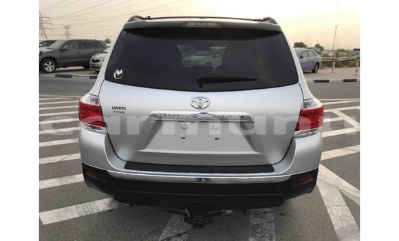 Acheter Import Voiture Toyota Highlander Autre à Import - Dubai, Région de la Bouenza Acheter Import Voiture Toyota Highlander Autre à Import - Dubai, Région de la Bouenza