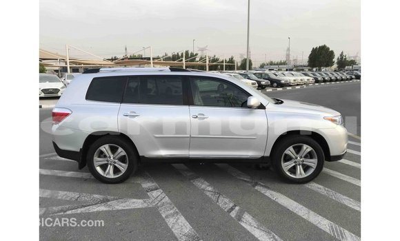 Acheter Import Voiture Toyota Highlander Autre à Import - Dubai, Région de la Bouenza Acheter Import Voiture Toyota Highlander Autre à Import - Dubai, Région de la Bouenza