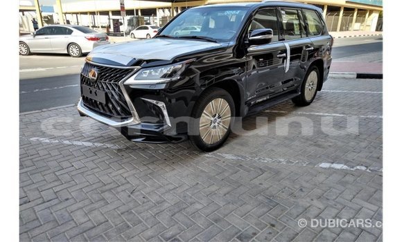 Acheter Import Voiture Lexus LX Noir à Import - Dubai, Région de la Bouenza Acheter Import Voiture Lexus LX Noir à Import - Dubai, Région de la Bouenza