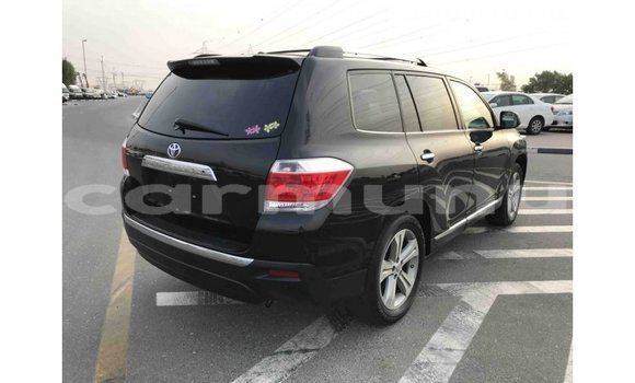 Buy Import Toyota Highlander Black Car in Import - Dubai in Region of Bouenza Buy Import Toyota Highlander Black Car in Import - Dubai in Region of Bouenza