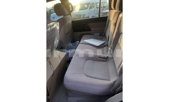 Buy Import Toyota Land Cruiser Black Car in Import - Dubai in Region of Bouenza Buy Import Toyota Land Cruiser Black Car in Import - Dubai in Region of Bouenza