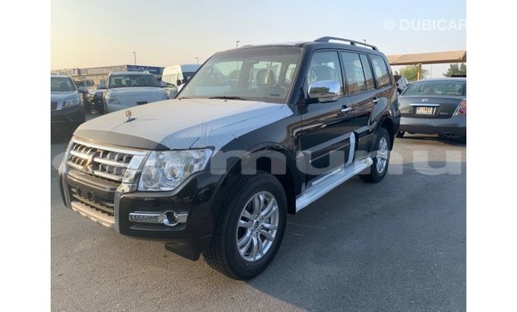 Buy Import Mitsubishi Pajero Black Car in Import - Dubai in Region of Bouenza Buy Import Mitsubishi Pajero Black Car in Import - Dubai in Region of Bouenza
