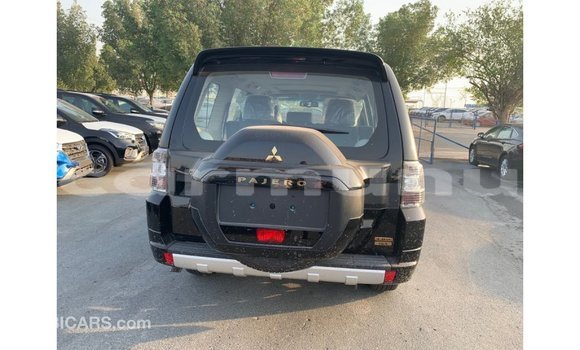 Buy Import Mitsubishi Pajero Black Car in Import - Dubai in Region of Bouenza Buy Import Mitsubishi Pajero Black Car in Import - Dubai in Region of Bouenza