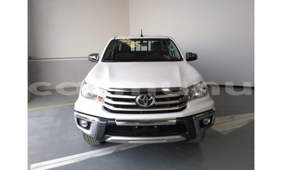 Buy Import Toyota Hilux White Car in Import - Dubai in Region of Bouenza Buy Import Toyota Hilux White Car in Import - Dubai in Region of Bouenza