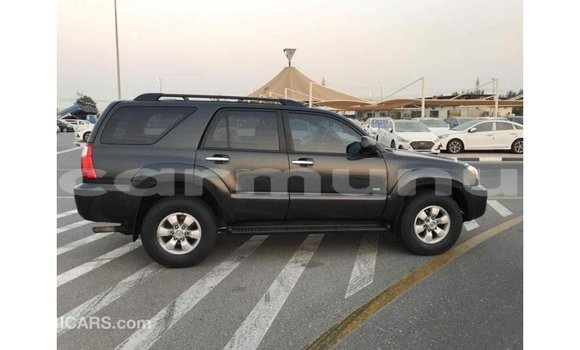 Buy Import Toyota HiAce Black Truck in Import - Dubai in Region of Bouenza Buy Import Toyota HiAce Black Truck in Import - Dubai in Region of Bouenza