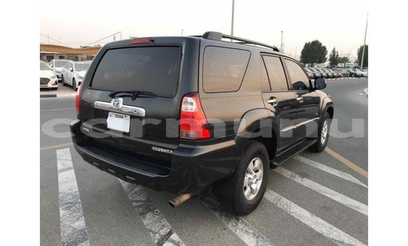 Buy Import Toyota HiAce Black Truck in Import - Dubai in Region of Bouenza Buy Import Toyota HiAce Black Truck in Import - Dubai in Region of Bouenza