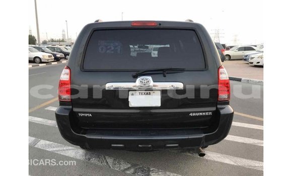 Buy Import Toyota HiAce Black Truck in Import - Dubai in Region of Bouenza Buy Import Toyota HiAce Black Truck in Import - Dubai in Region of Bouenza