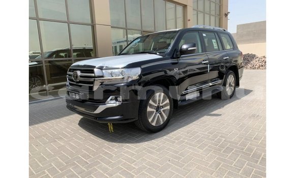 Acheter Import Voiture Toyota Land Cruiser Noir à Import - Dubai, Région de la Bouenza Acheter Import Voiture Toyota Land Cruiser Noir à Import - Dubai, Région de la Bouenza