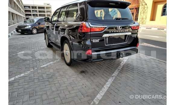 Acheter Import Voiture Lexus LX Noir à Import - Dubai, Région de la Bouenza Acheter Import Voiture Lexus LX Noir à Import - Dubai, Région de la Bouenza