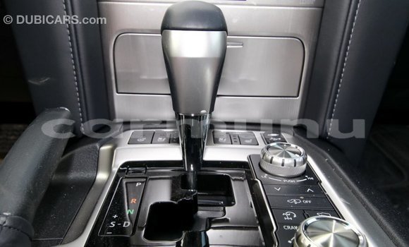 Acheter Import Voiture Toyota Land Cruiser Noir à Import - Dubai, Région de la Bouenza Acheter Import Voiture Toyota Land Cruiser Noir à Import - Dubai, Région de la Bouenza