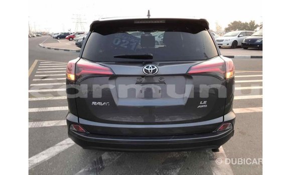 Buy Import Toyota HiAce Other Truck in Import - Dubai in Region of Bouenza Buy Import Toyota HiAce Other Truck in Import - Dubai in Region of Bouenza