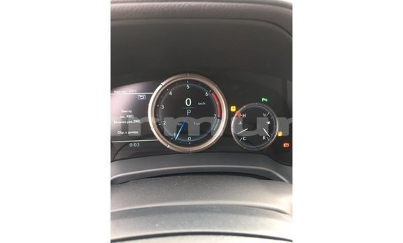 Acheter Import Voiture Lexus RX 300 Blanc à Import - Dubai, Région de la Bouenza Acheter Import Voiture Lexus RX 300 Blanc à Import - Dubai, Région de la Bouenza