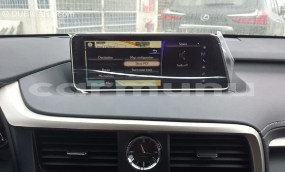 Acheter Import Voiture Lexus RX 300 Blanc à Import - Dubai, Région de la Bouenza Acheter Import Voiture Lexus RX 300 Blanc à Import - Dubai, Région de la Bouenza