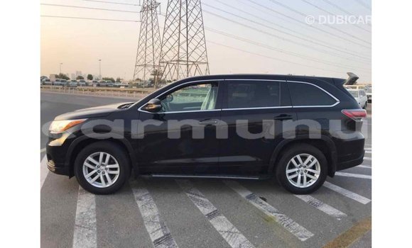 Buy Import Toyota Highlander Black Car in Import - Dubai in Region of Bouenza Buy Import Toyota Highlander Black Car in Import - Dubai in Region of Bouenza